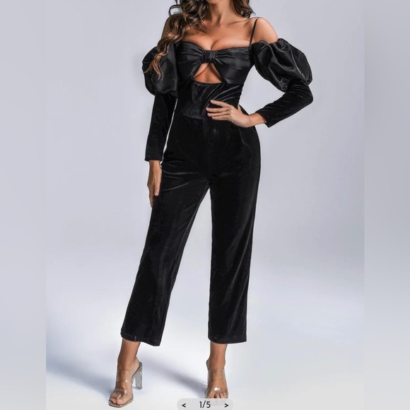 Bella Barnett Pants - Bella Barnett Anneka Puff Sleeve Jumpsuit Size M Black Velvet Off Shoulder NWT